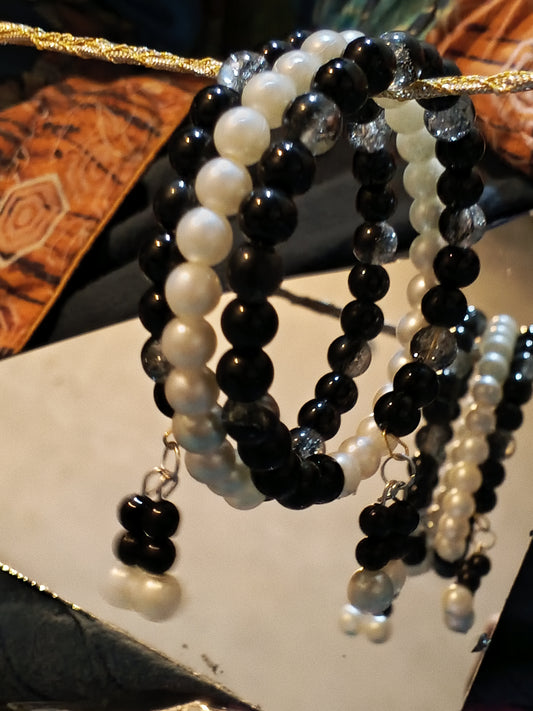 3 Layers Black and White Stacked Bead Bracelet | FH Collection